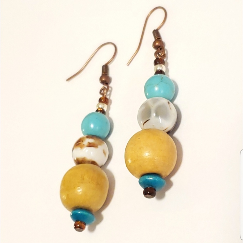 3/$25 🌸🌺🌸Beautiful 🌸Handcrafted 🌸earrings🌸🌺🌸